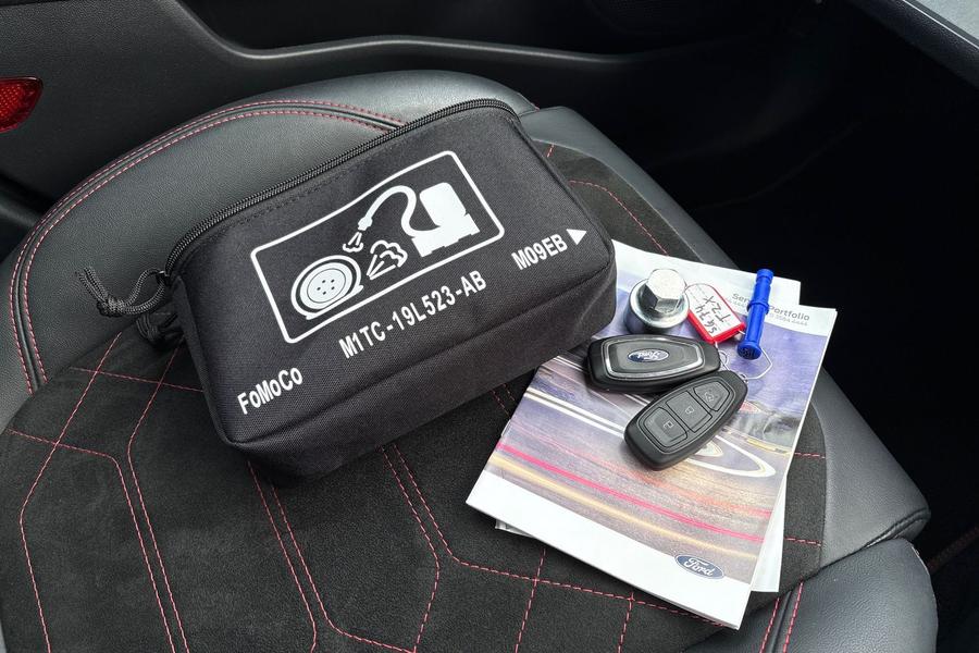 Ford PUMA Photo autoimg-58159ee0945e3d1223375902dad8cf0efafa2b63.jpg
