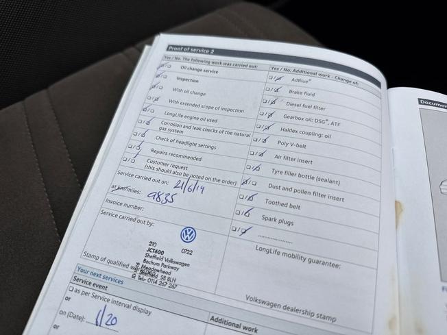 VOLKSWAGEN Touran Photo 48