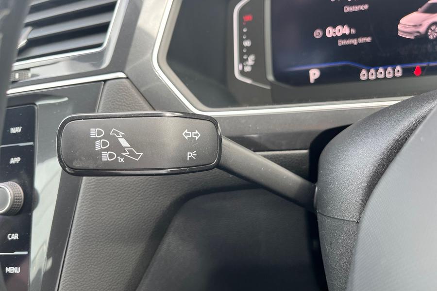 Volkswagen TIGUAN ALLSPACE Photo autoimg-581659baeed66d9fd96d9f6d41dabd4079c75b2f.jpg
