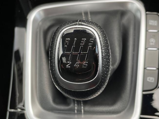 KIA Xceed Photo 42