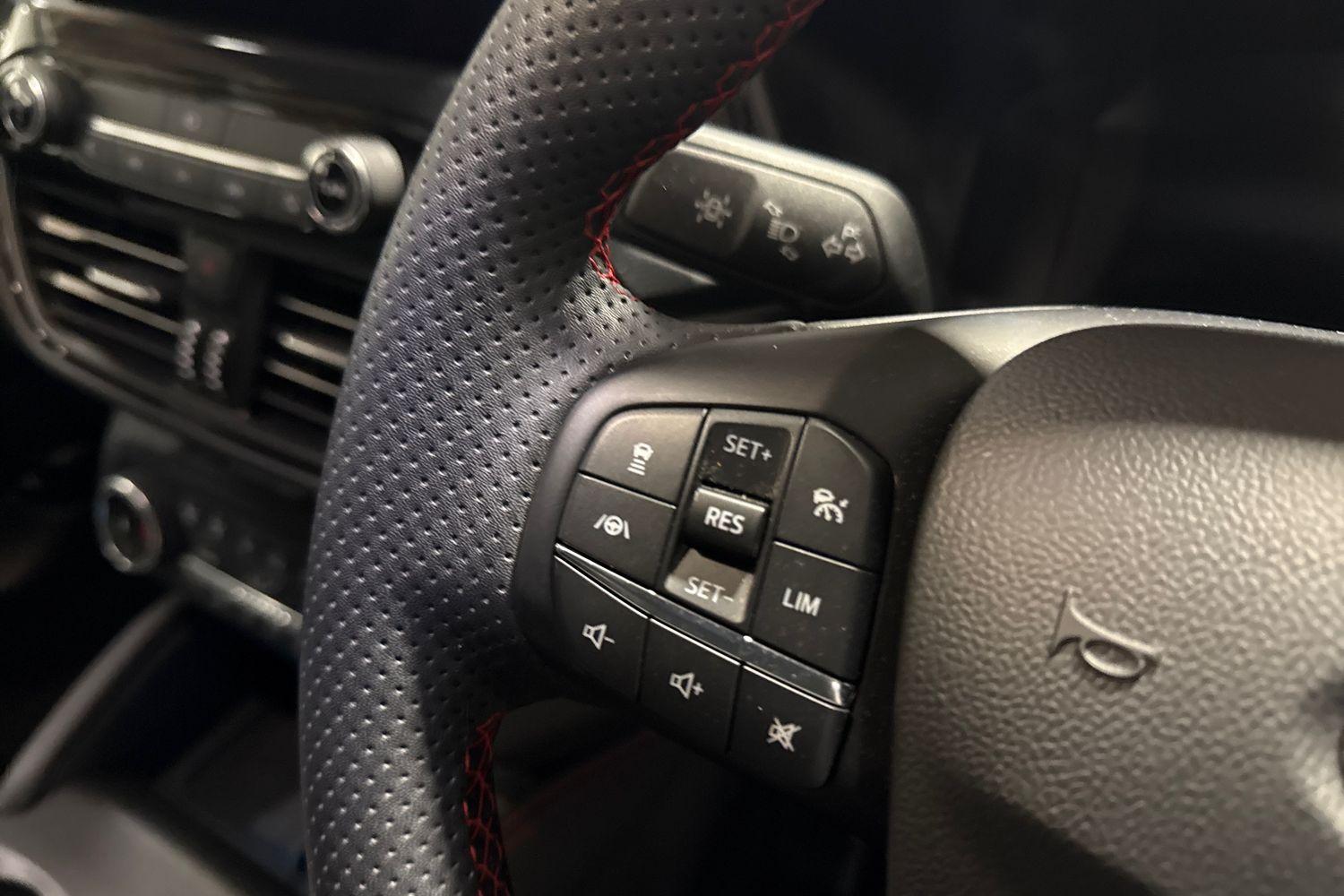 Ford KUGA Photo 30
