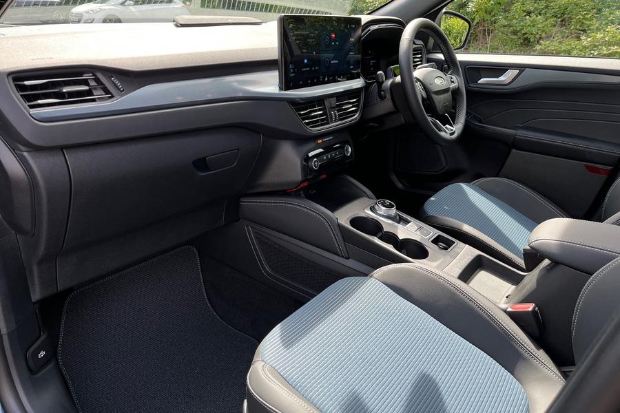 Ford Kuga Photo autoimg-582157b22cd4cc4ff7e7ac75dfa09c7e9ef6e55c.jpg