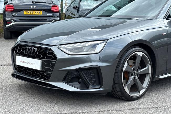 AUDI A4 Avant Photo 22