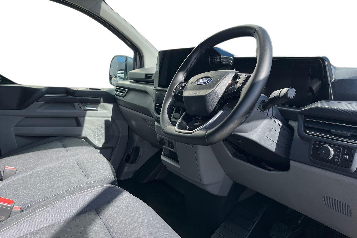 Ford TRANSIT CUSTOM Photo 13