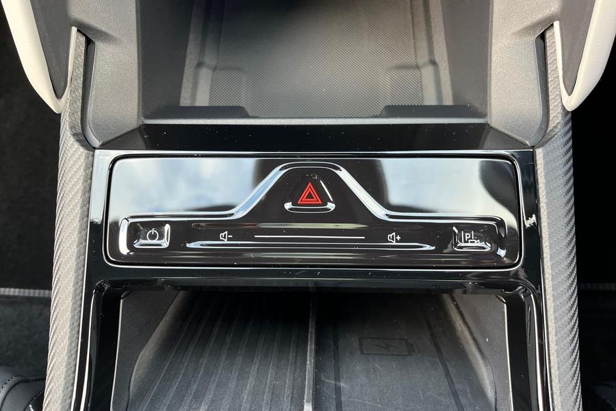 Ford Capri Photo autoimg-5826ab1c823097eb95e3f07a35154a3b7401236f.jpg