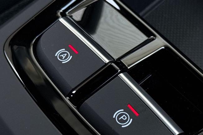 AUDI Q2 Photo 23