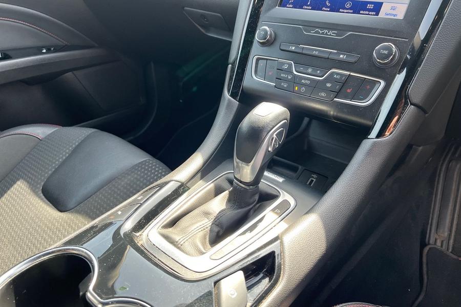 Ford MONDEO Photo autoimg-583400b3c00fe8f95248b17155c6cc32068e52c0.jpg