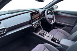 CUPRA Formentor Photo 2