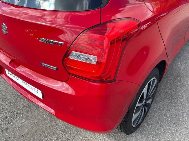 SUZUKI Swift Photo 18
