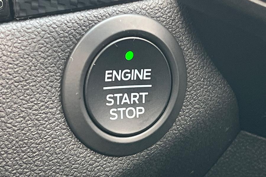 Ford Kuga Photo autoimg-583bf2c84283de0e36f52bccfb9149a78b14f908.jpg