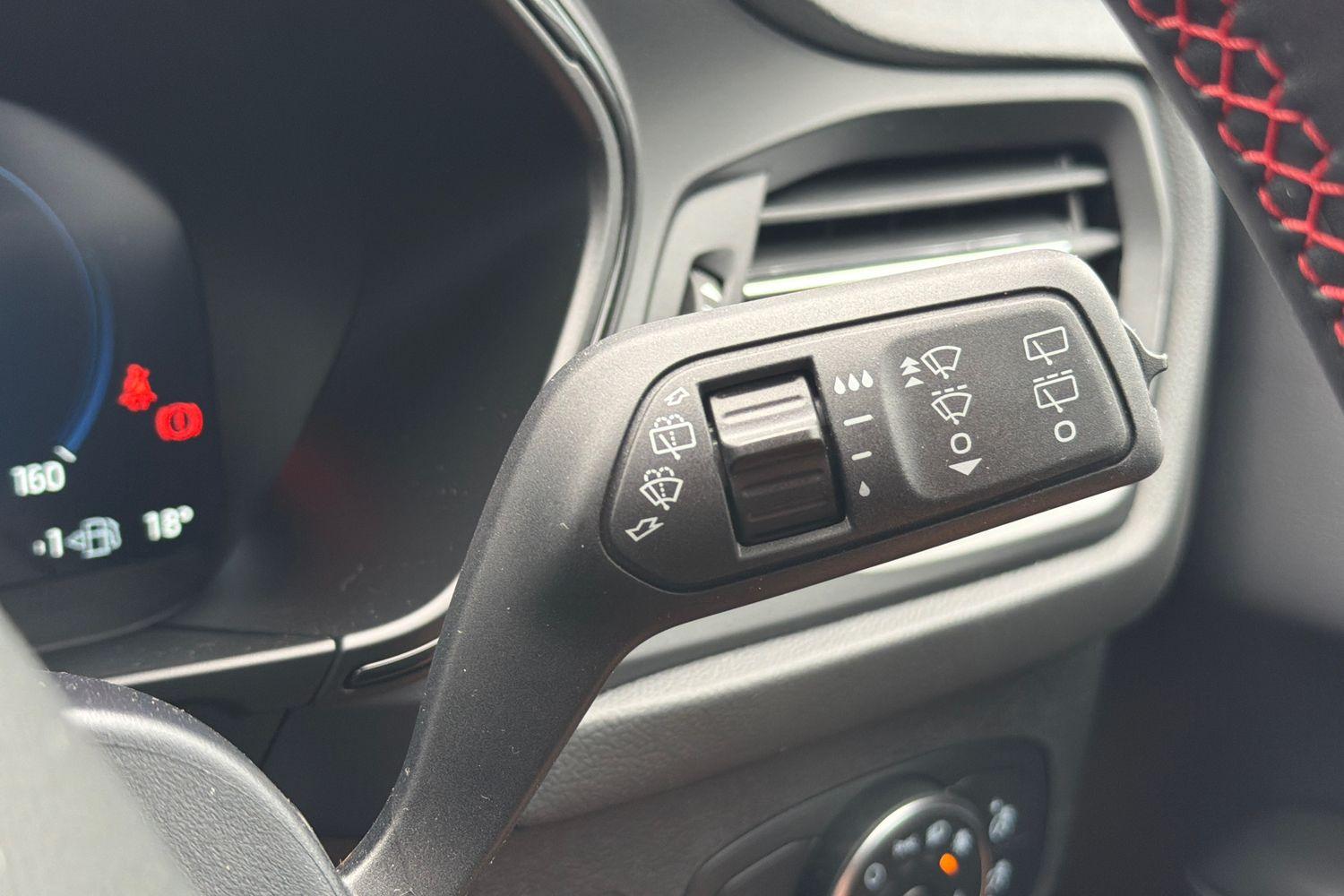 Ford Focus Photo 14