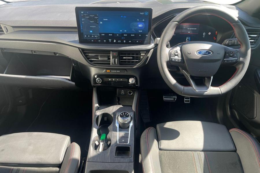 Ford KUGA Photo autoimg-583f5ba29fa03ef823e8b21ebe16d172d404c85d.jpg