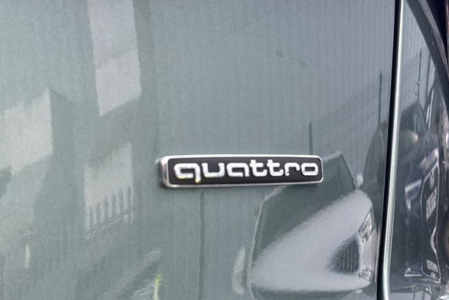 AUDI Q3 Photo 27
