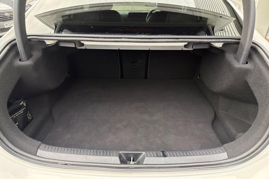 Mercedes-Benz A CLASS Photo autoimg-5845f2bbb37e0f15a9c05229be12813b1c6ee138.jpg