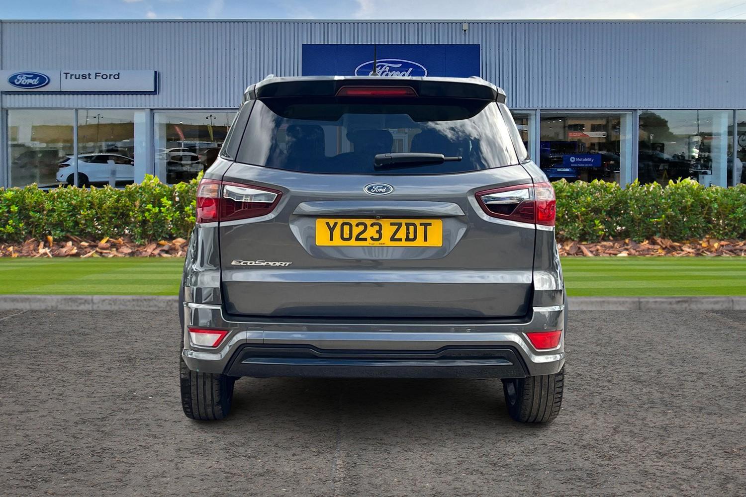 Ford ECOSPORT Photo 6