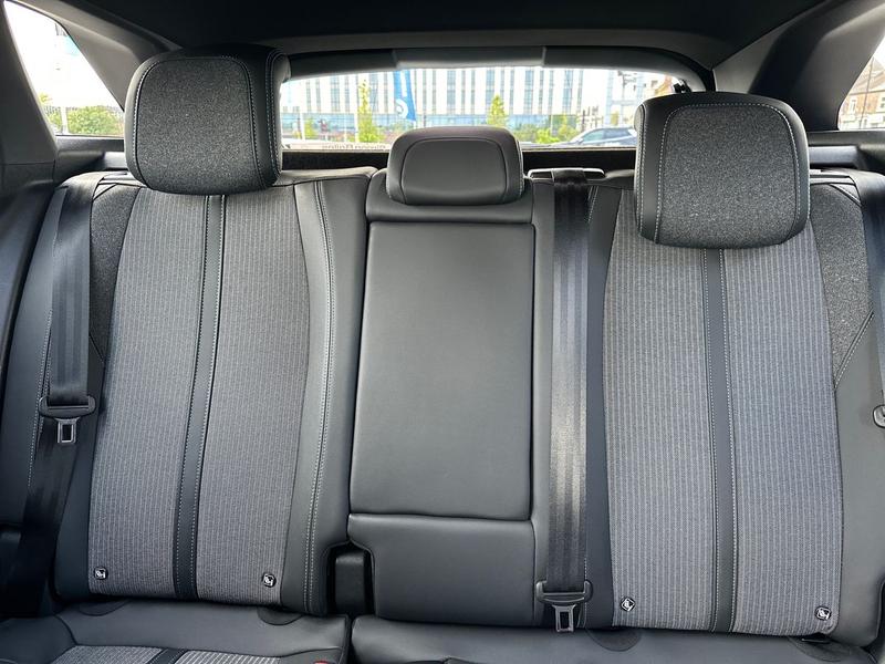 Used Peugeot 3008 NU23WHD 29