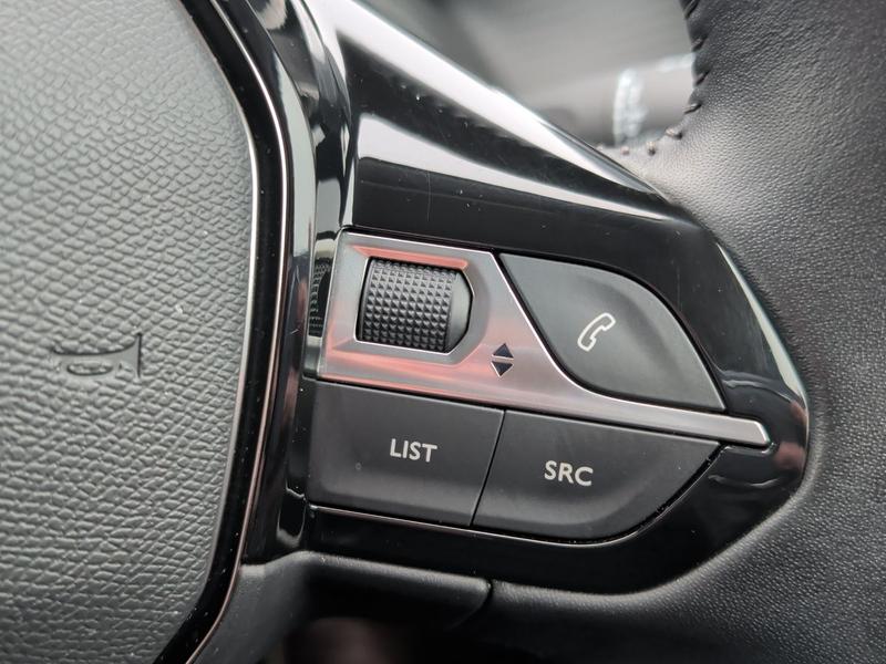 Used Peugeot 208 NV70KYT 37