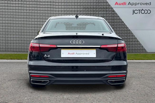 AUDI A4 Photo 7