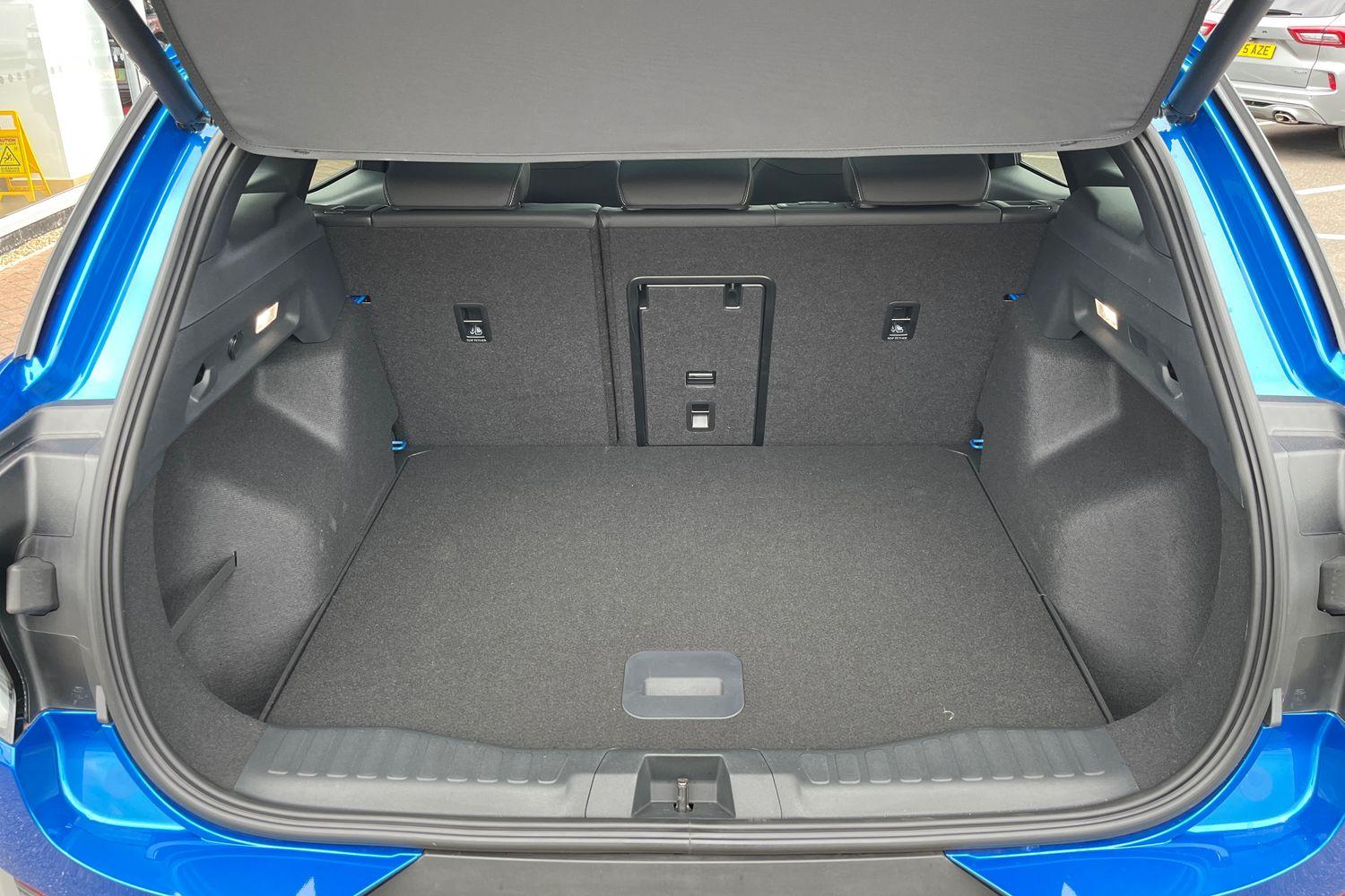 Ford Explorer Photo 20
