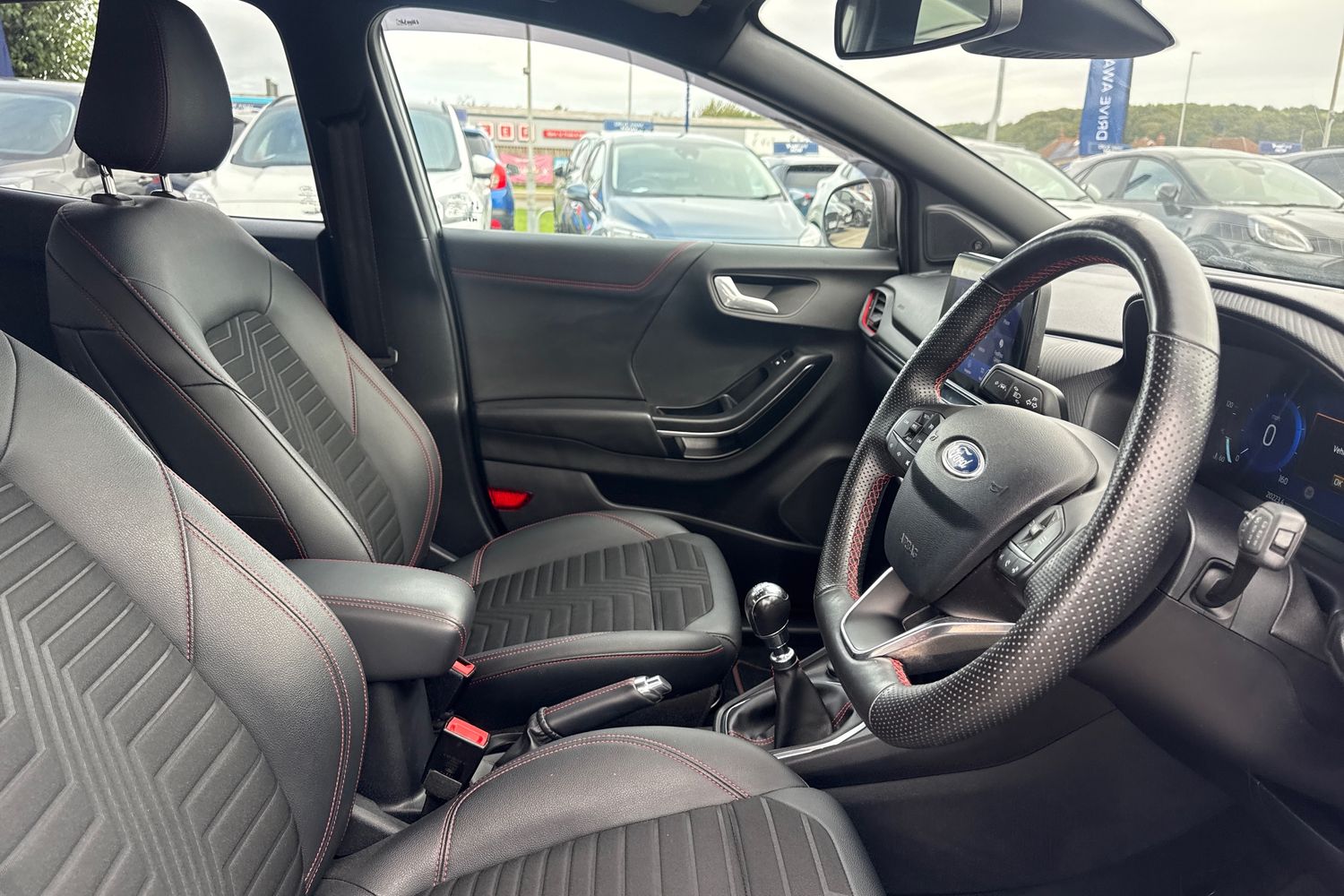Ford PUMA Photo 16