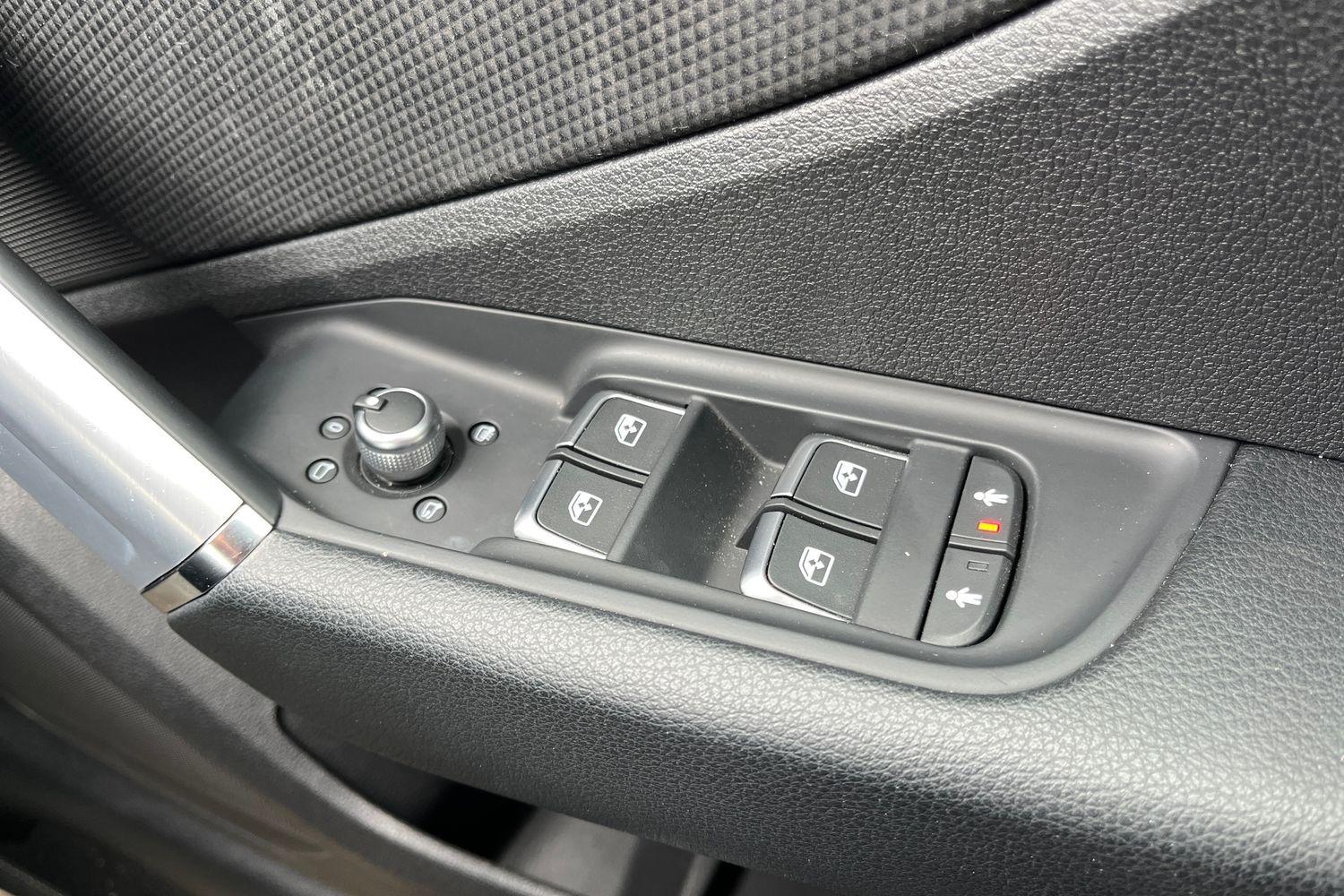 Audi Q2 Photo 15