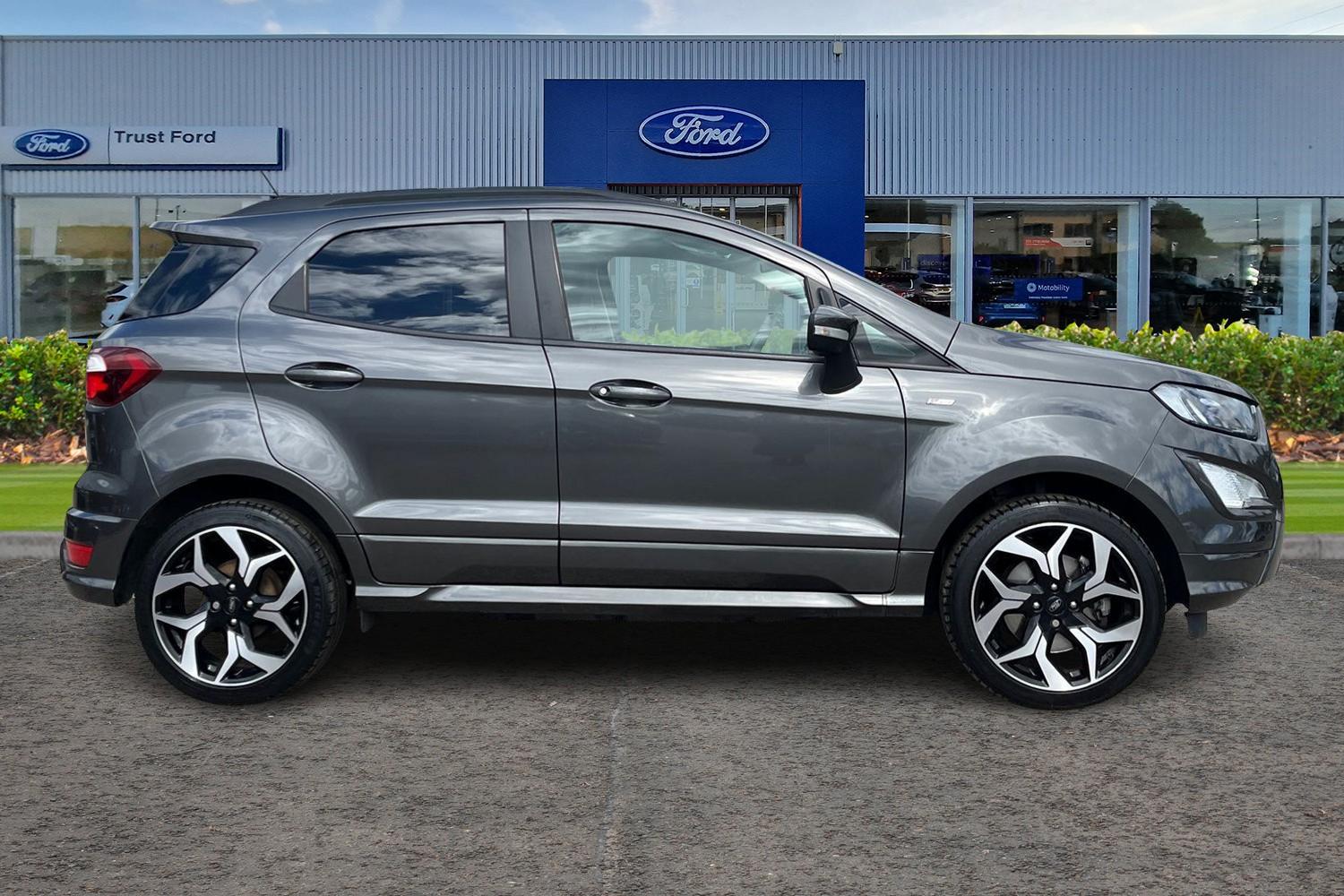 Ford ECOSPORT Photo 2