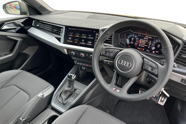 AUDI A1 Sportback Photo 6