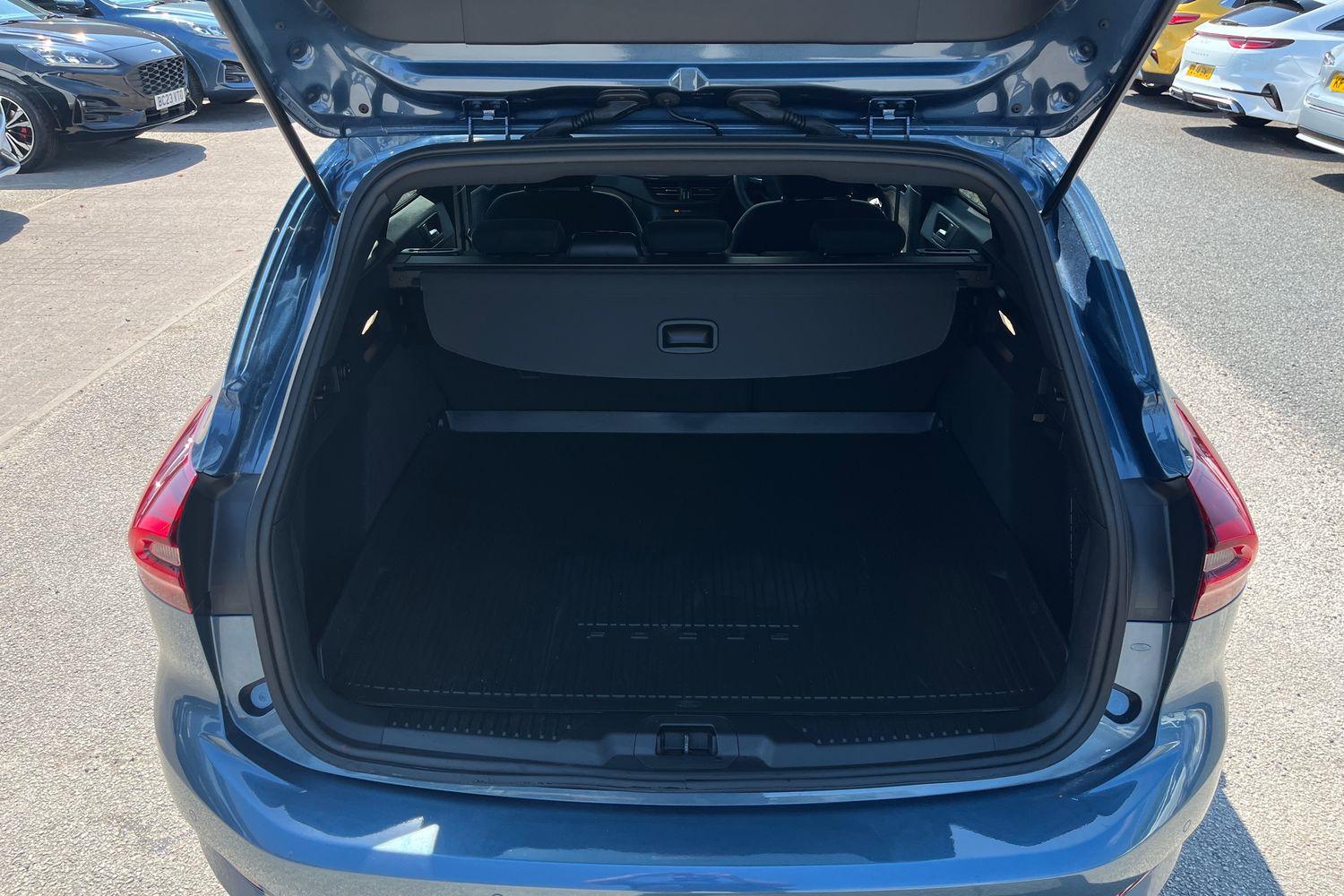 Ford Focus Photo 20