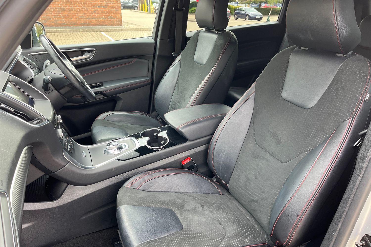 Ford S-Max Photo 18