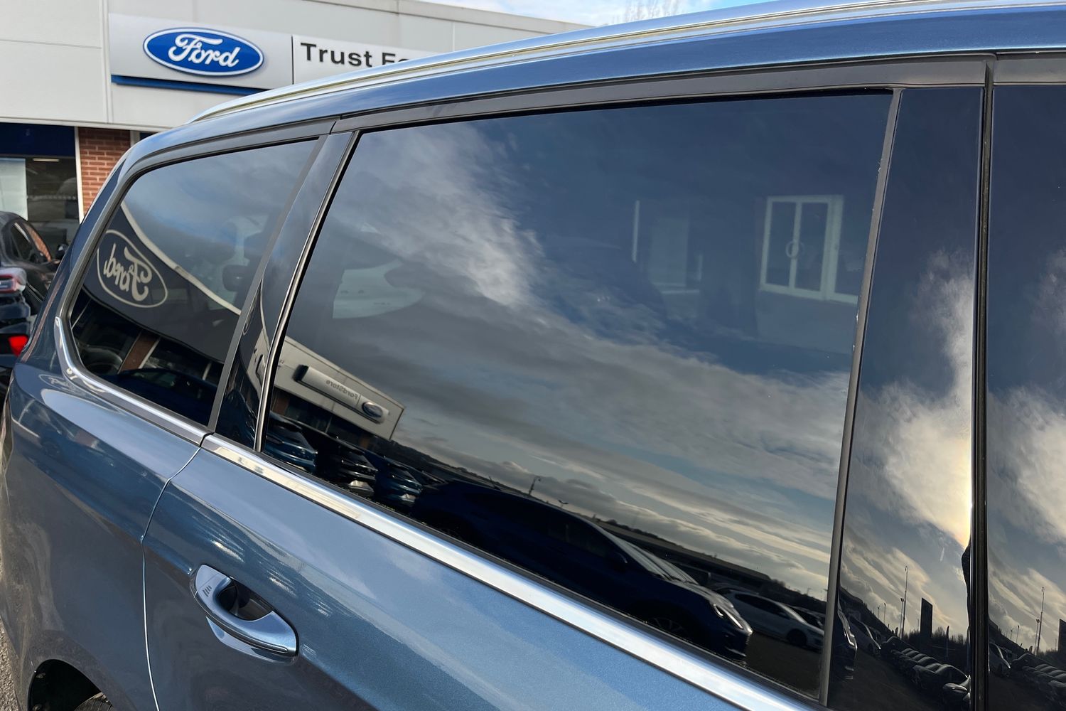 Ford GALAXY Photo 38