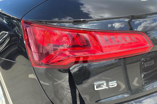 AUDI Q5 Photo 18