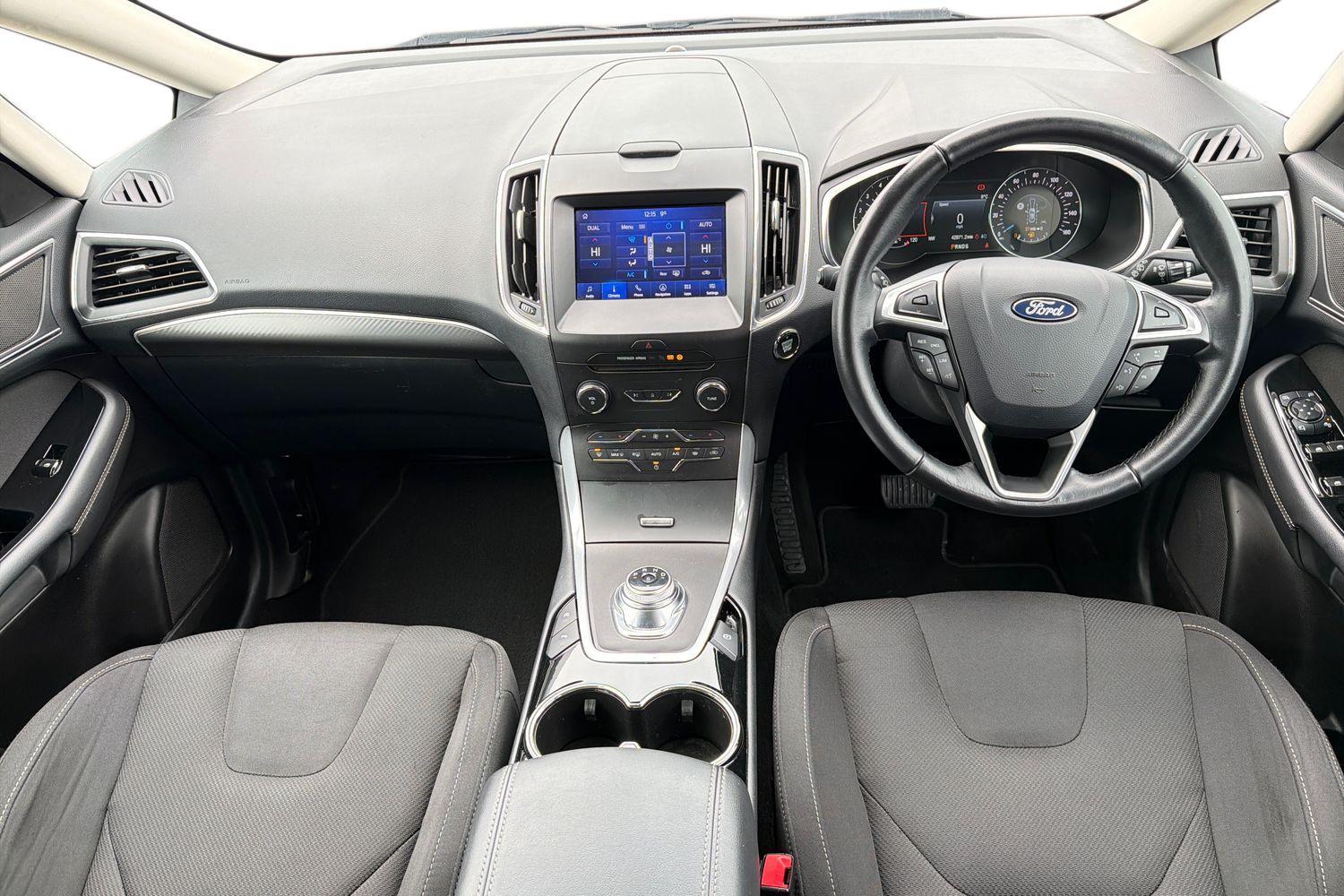 Ford S-MAX Photo 9