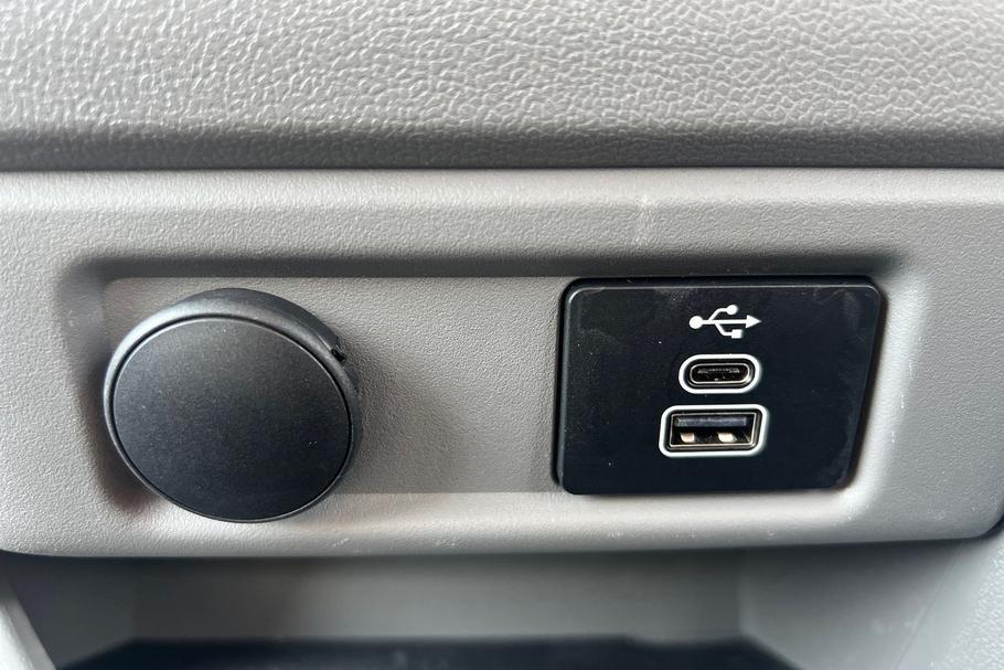 Used FORD E-TRANSIT CUSTOM WR75MXU 27