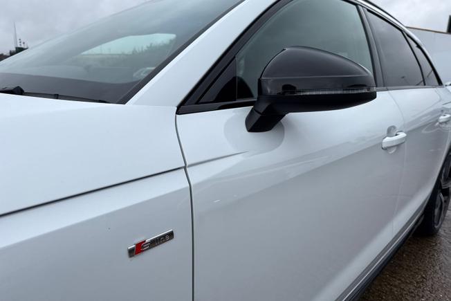 AUDI A4 Avant Photo 55