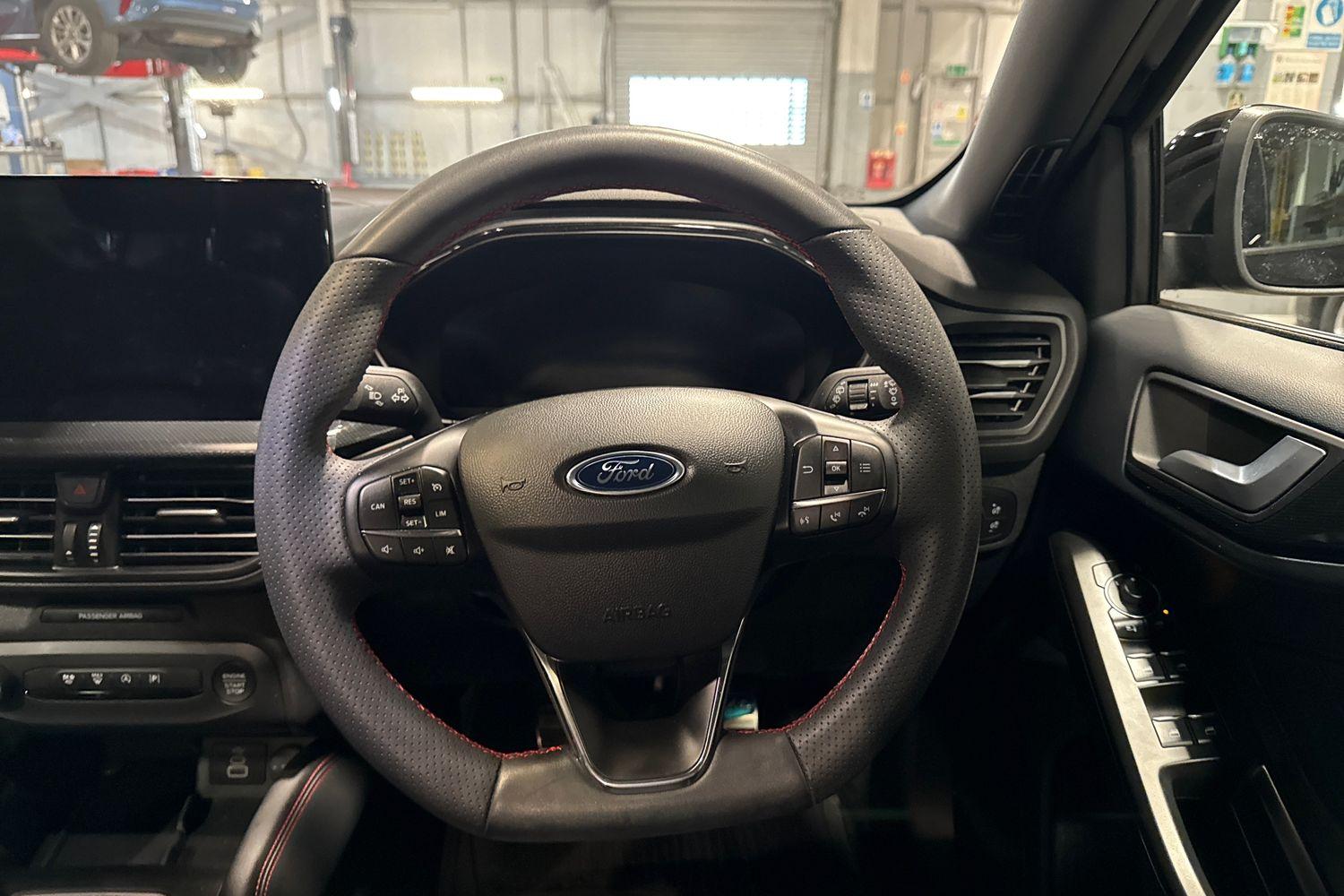 Ford Focus Photo 11