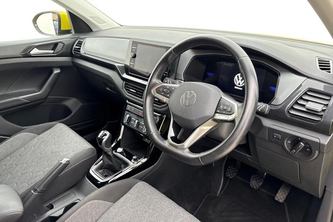 VOLKSWAGEN T-Cross Photo 6