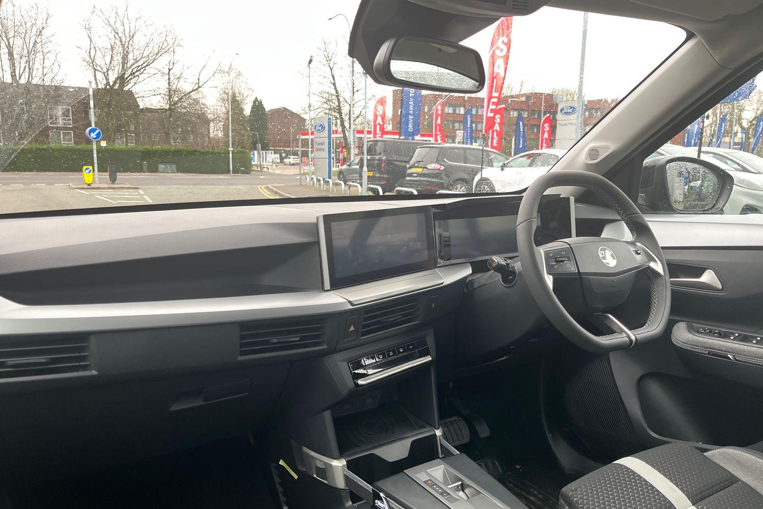 Vauxhall FRONTERA Photo 17