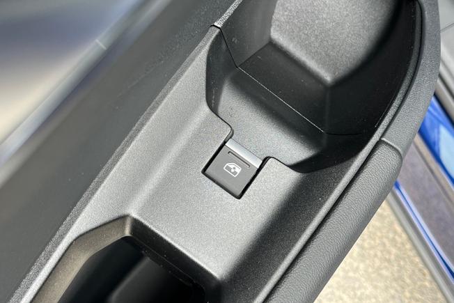 AUDI Q4 E-Tron Photo 53