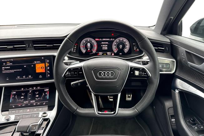 Audi A6 Avant Photo 11