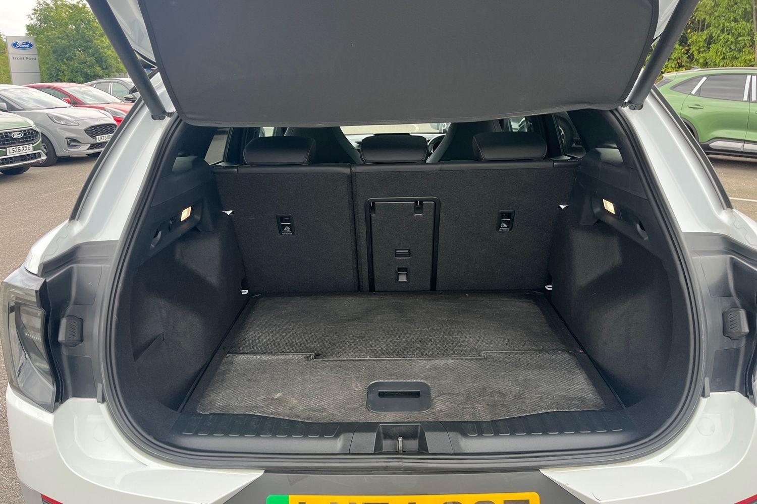 Ford Explorer Photo 20