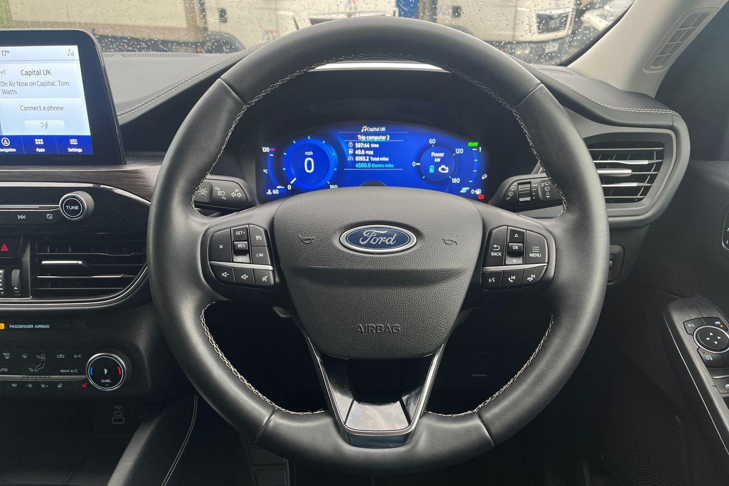Ford KUGA Photo 11