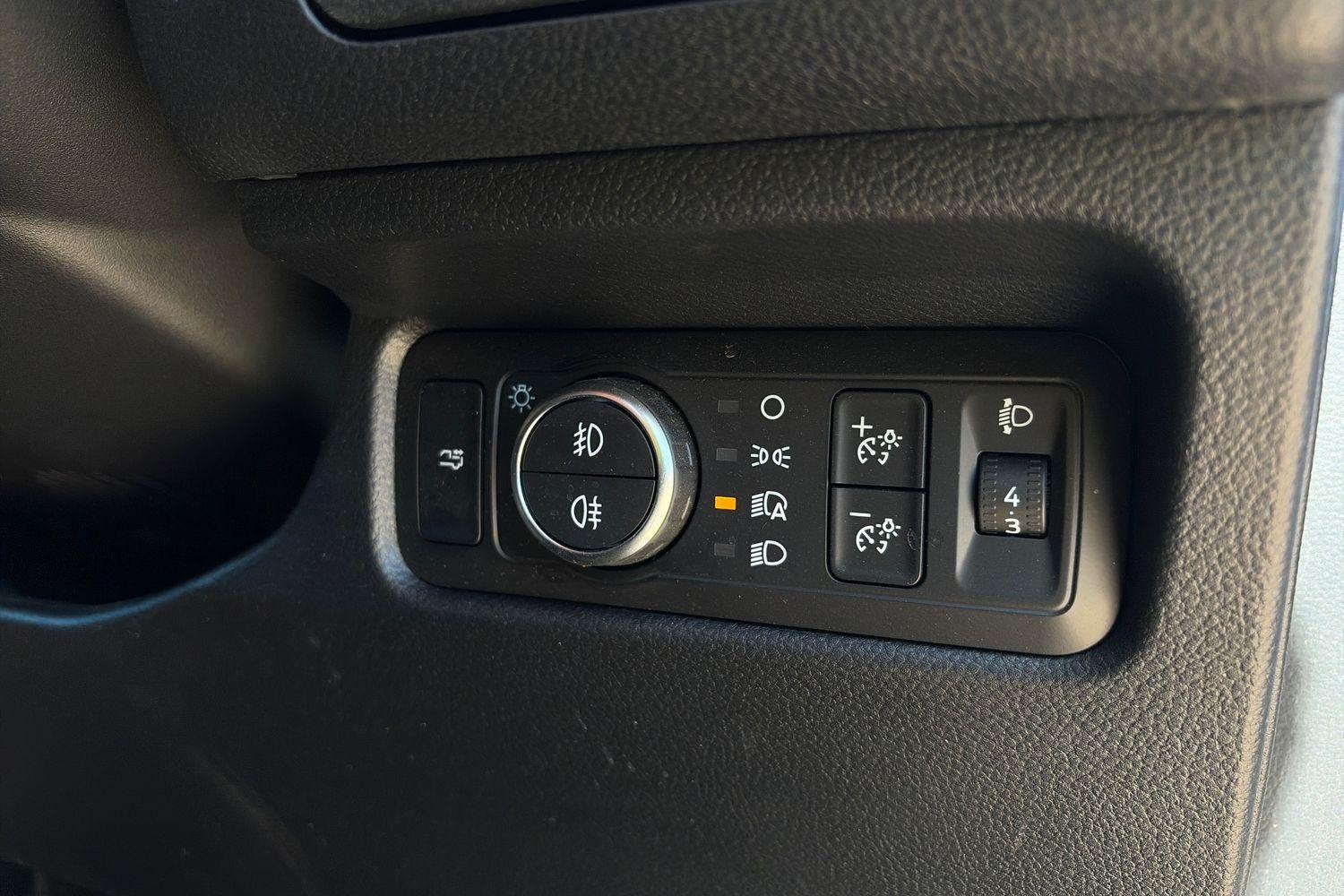 Ford RANGER Photo 14