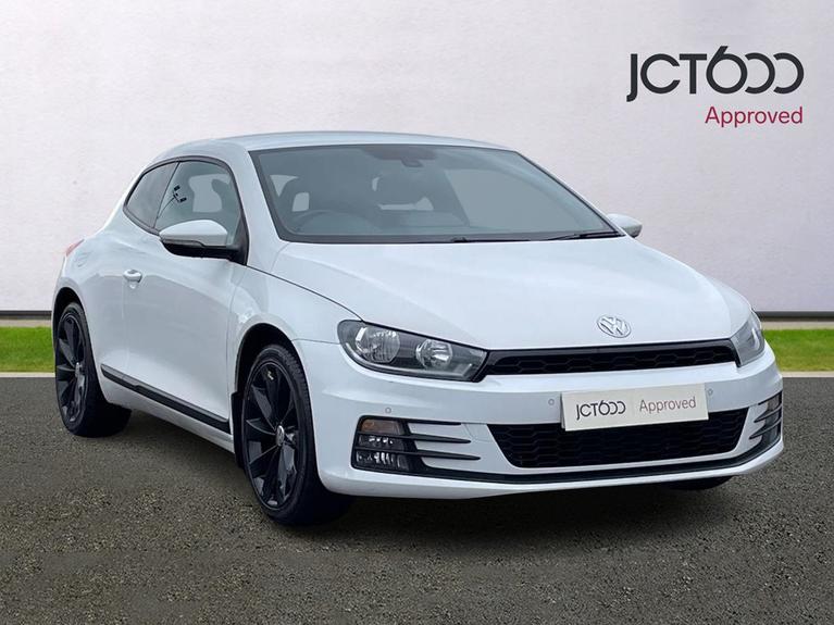 Used 2016 VOLKSWAGEN Scirocco 2.0 TDi BlueMotion Tech GT 3dr White at JCT600