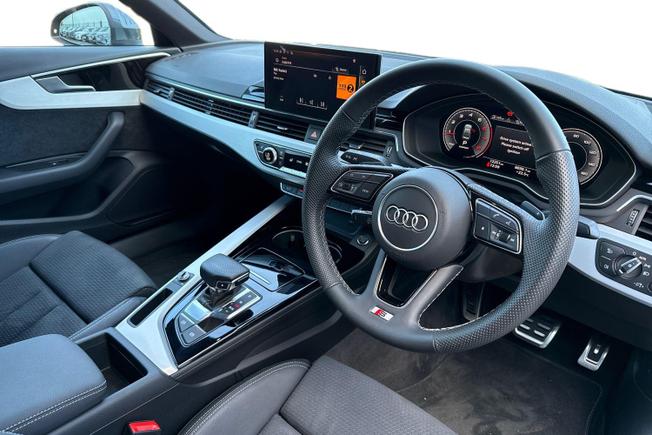 AUDI A4 Photo 6