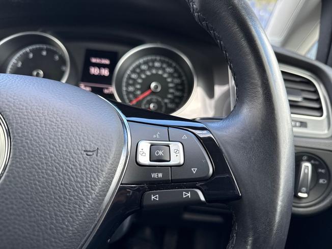 Volkswagen Golf Photo 17