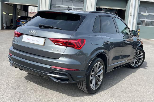 AUDI Q3 Photo 27