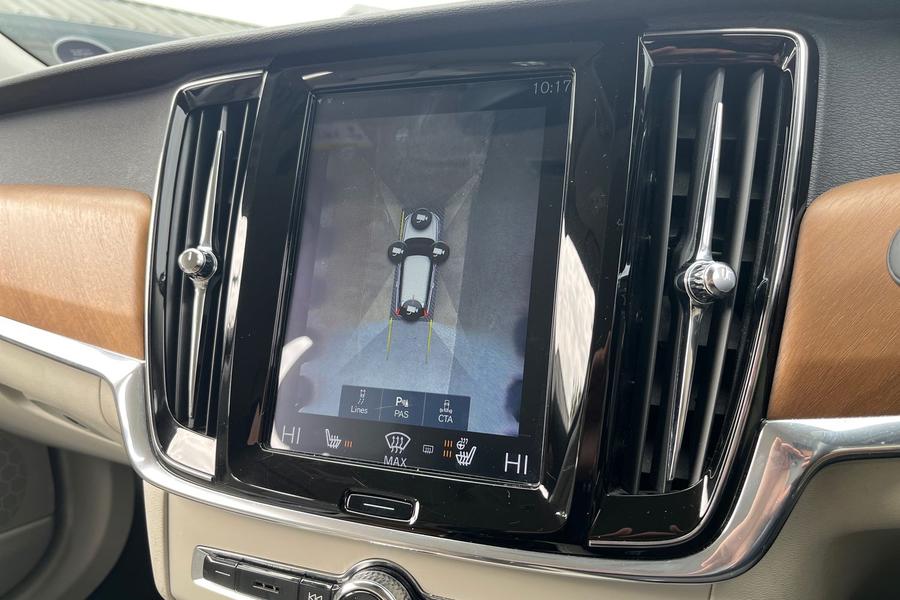Volvo V90 Photo autoimg-5877faa5d88d92c51677ddbac3eed04d82bf7584.jpg