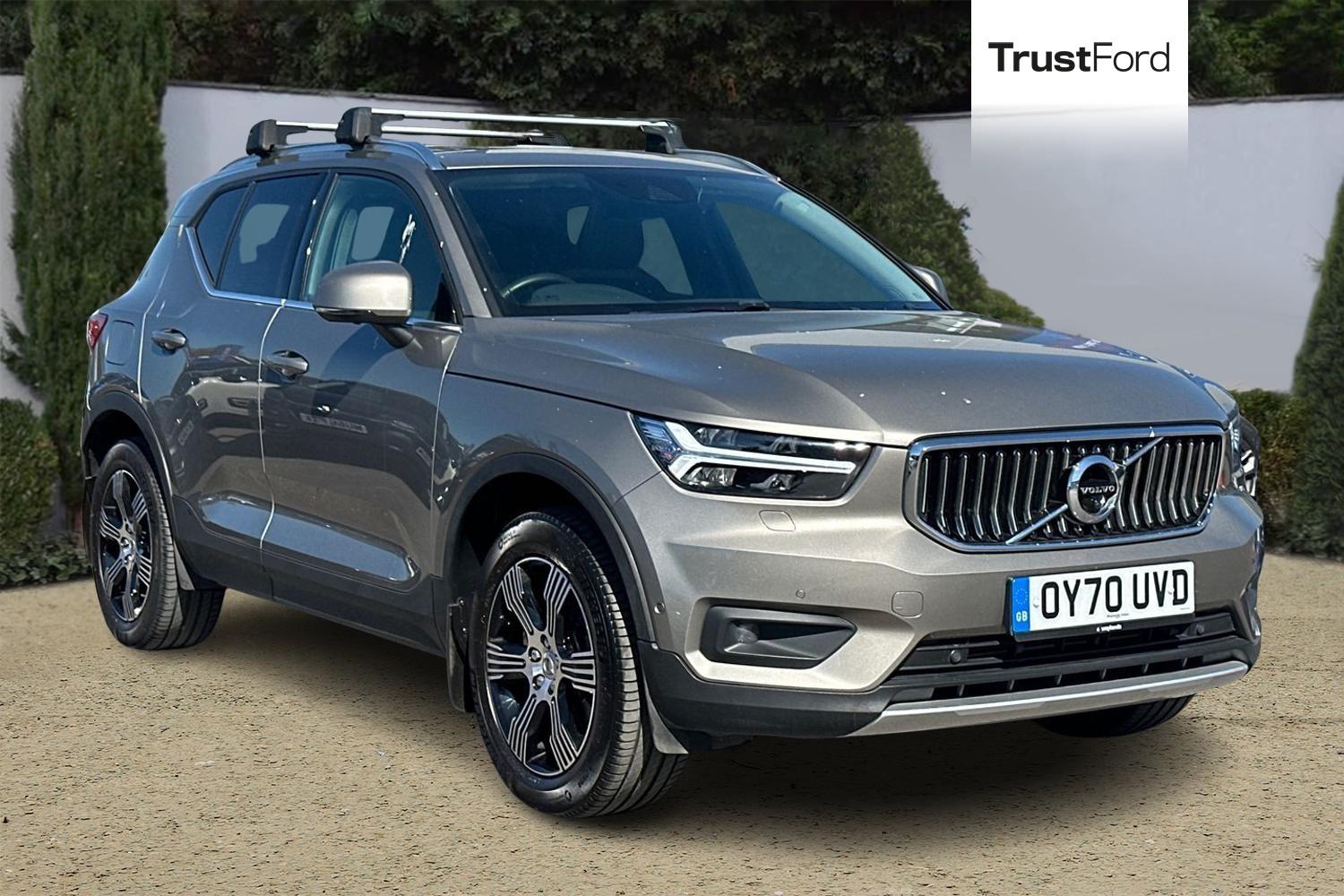 Volvo XC40 Photo 0