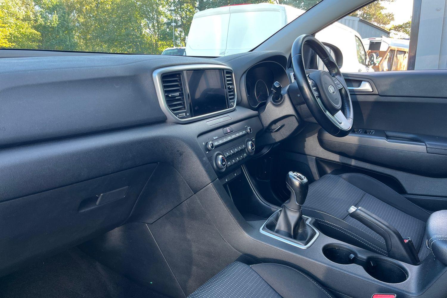 Kia SPORTAGE Photo 17