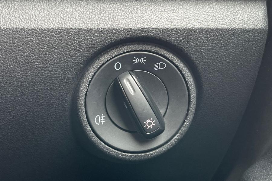 Volkswagen UP Photo autoimg-58787372e1338117da2044a1da0571ff7c19e042.jpg